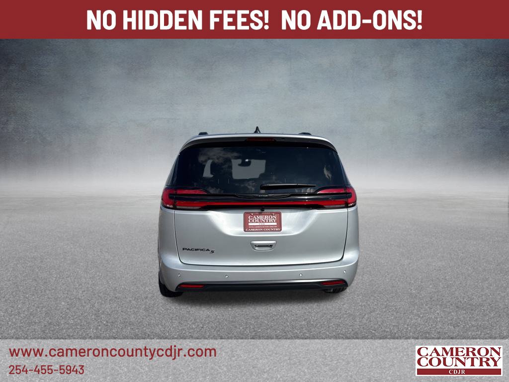 New 2026 Chrysler Pacifica Select w/ S Appearance Package FWD image 4