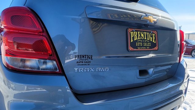 Used 2020 Chevrolet Trax LT w/ Sun & Sound Package image 50