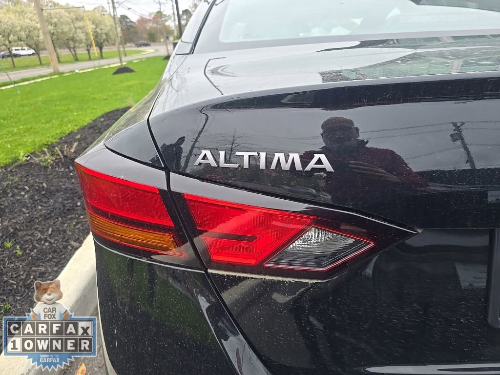 Used 2025 Nissan Altima 2.5 S FWD image 33