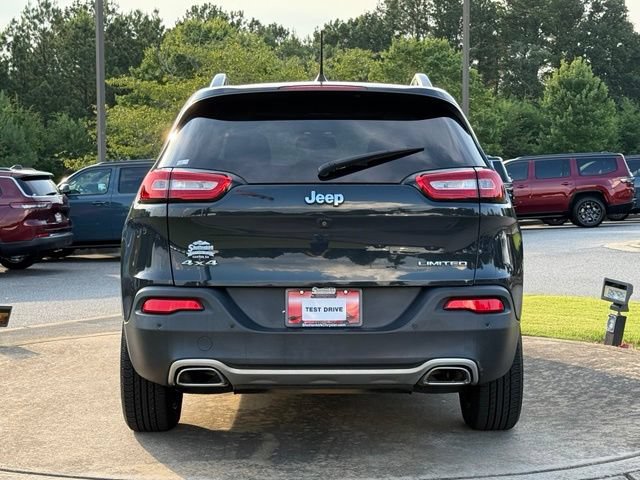 Used 2018 Jeep Cherokee Limited AWD/4WD image 6