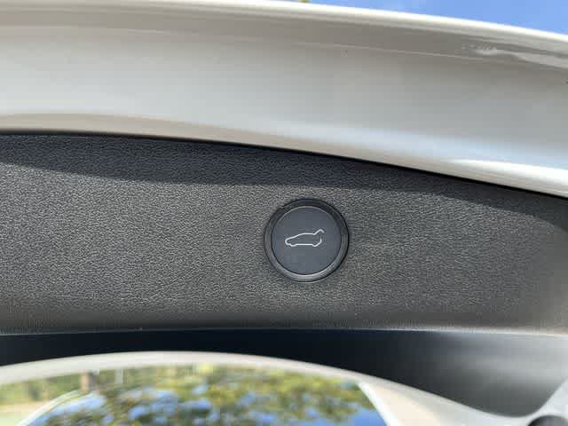 Used 2021 Tesla Model 3 Standard Range Plus RWD image 32