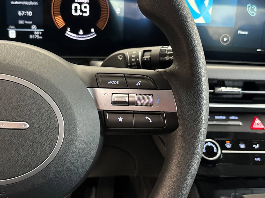 Certified 2025 Hyundai Sonata SE image 25