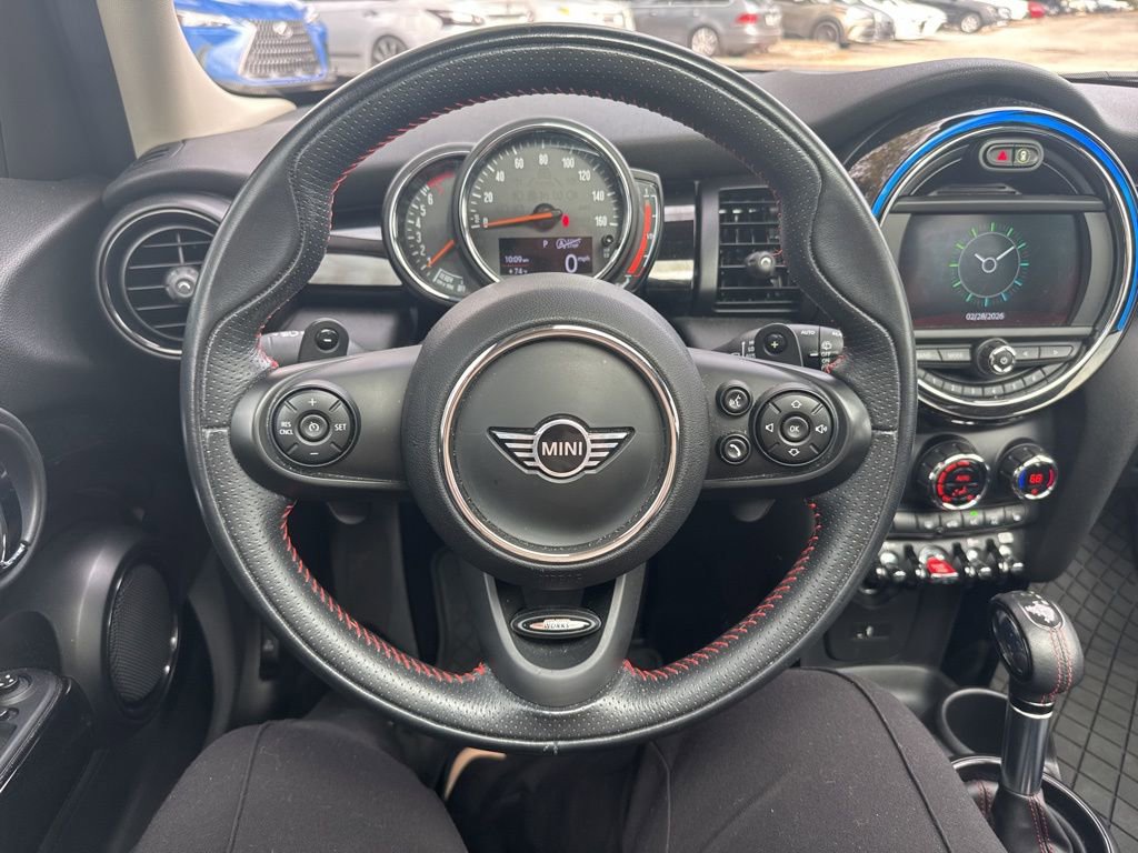 Used 2019 MINI Cooper S w/ Signature Upholstery Package image 22