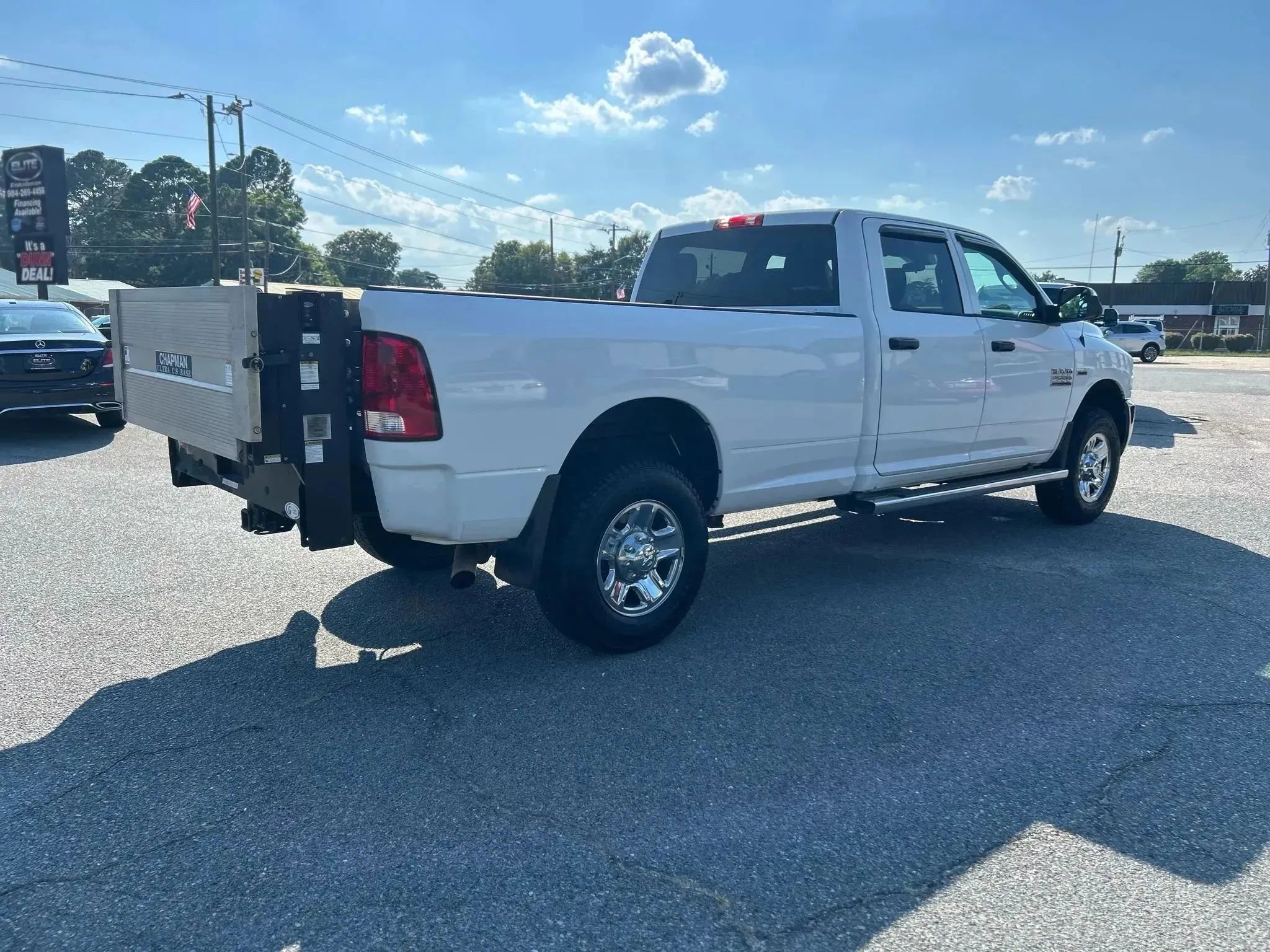 Used 2014 RAM 2500 Tradesman w/ Chrome Appearance Group image 8