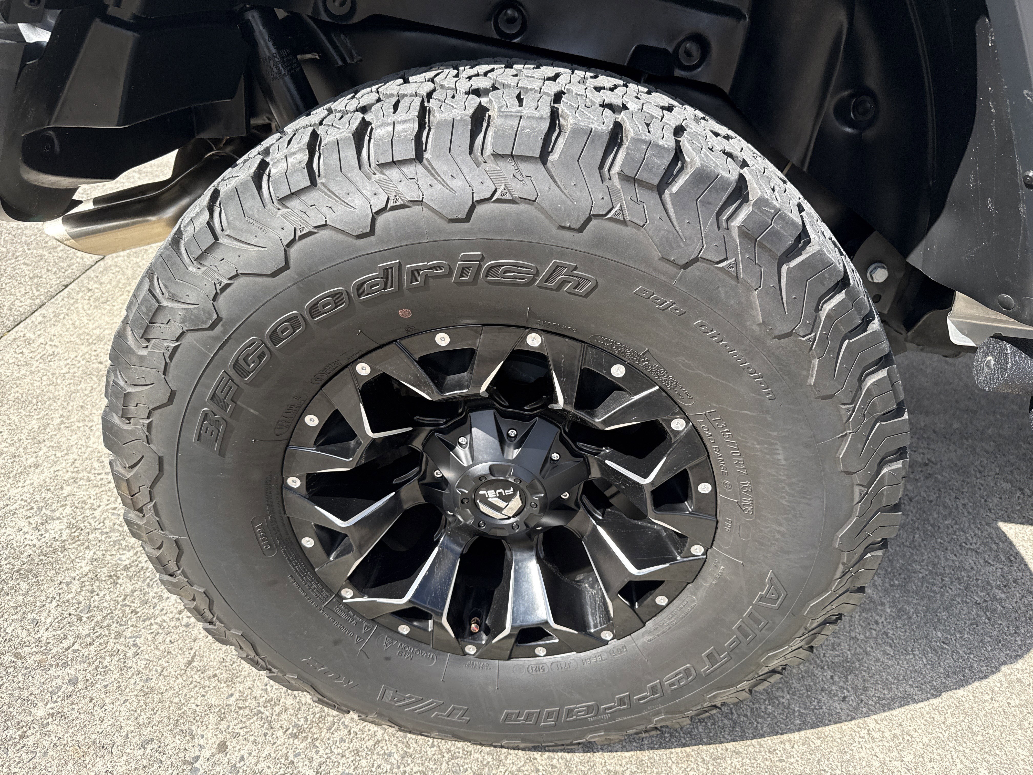 Used 2023 Jeep Wrangler Unlimited Rubicon 392 AWD/4WD image 21