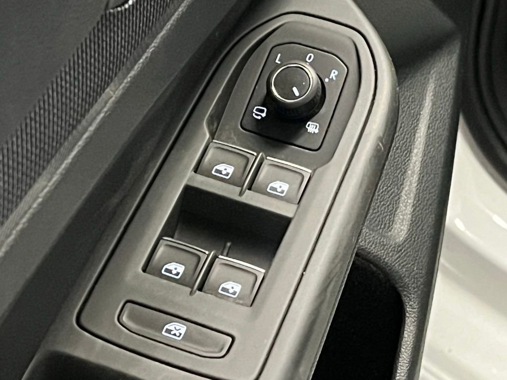 New 2026 Volkswagen Golf image 18