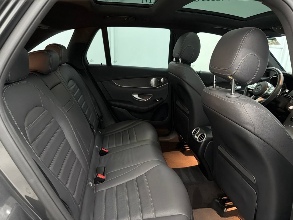 Used 2021 Mercedes-Benz GLC 43 AMG 4MATIC image 28