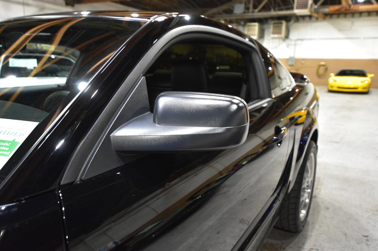 Used 2009 Ford Mustang Shelby GT500 RWD image 46