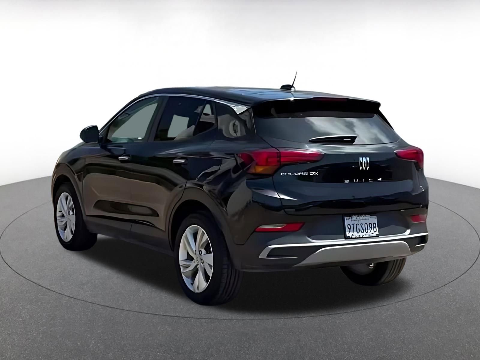 Used 2025 Buick Encore GX Preferred image 16