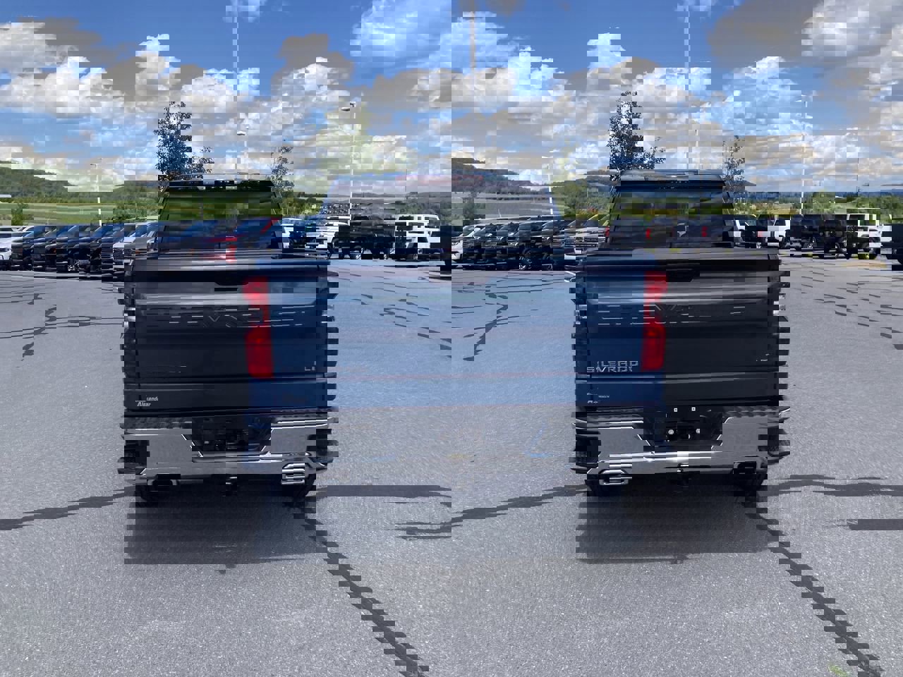 New 2024 Chevrolet Silverado 1500 LT w/ Z71 Off-Road Package image 6