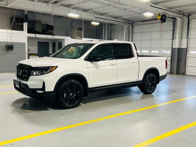 New 2026 Honda Ridgeline Black Edition image 16