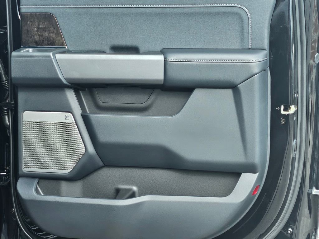 New 2026 Ford F250 Lariat w/ Black Appearance Package image 35