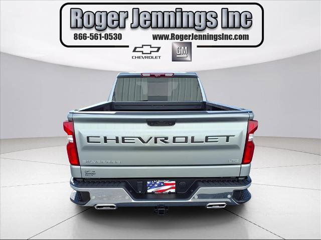 Used 2025 Chevrolet Silverado 1500 LTZ w/ Technology Package image 24