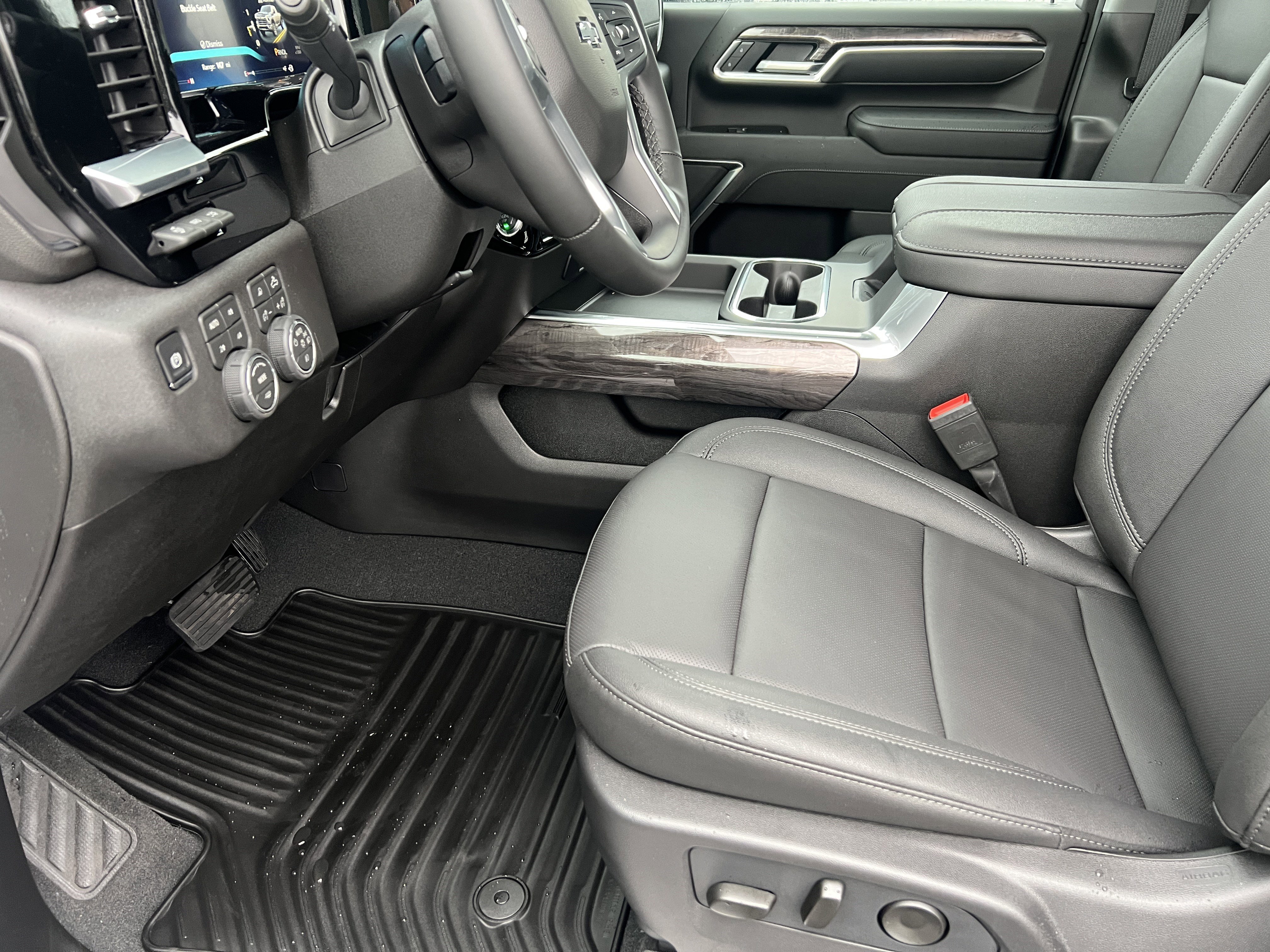 New 2026 Chevrolet Silverado 2500 LTZ w/ LTZ Plus Package image 16