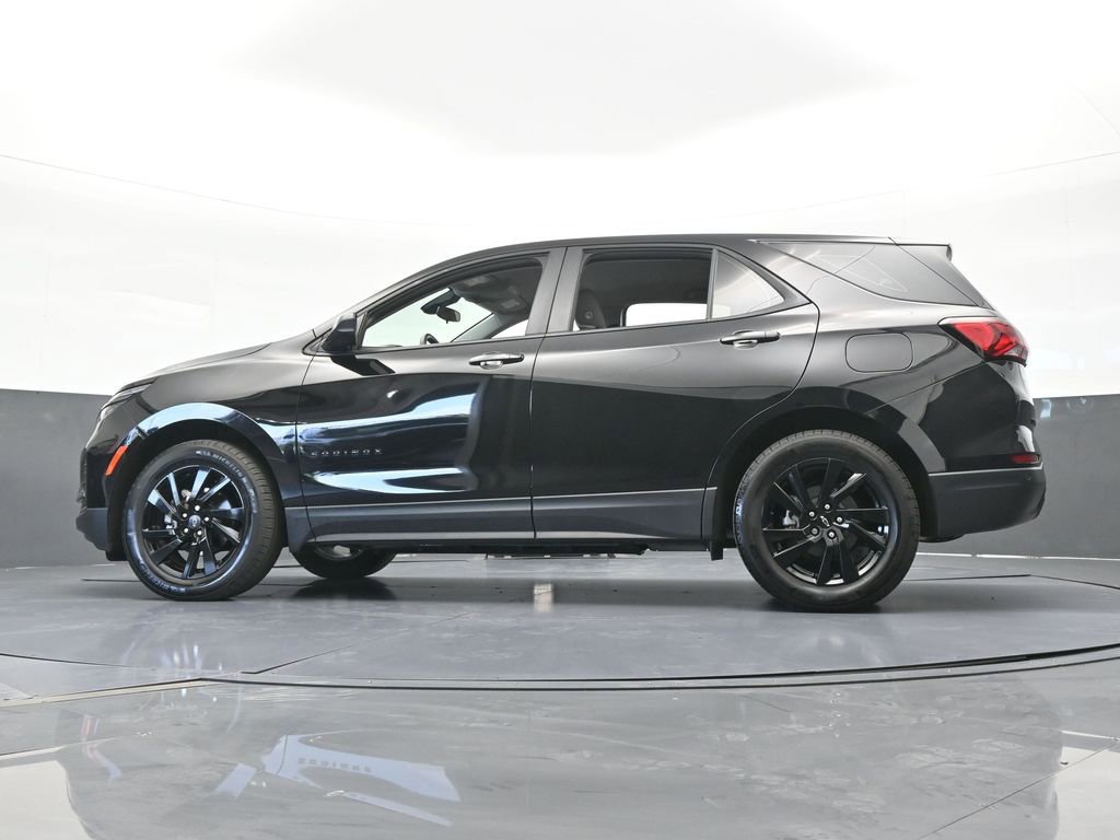 Used 2024 Chevrolet Equinox LS w/ Midnight Edition FWD image 51