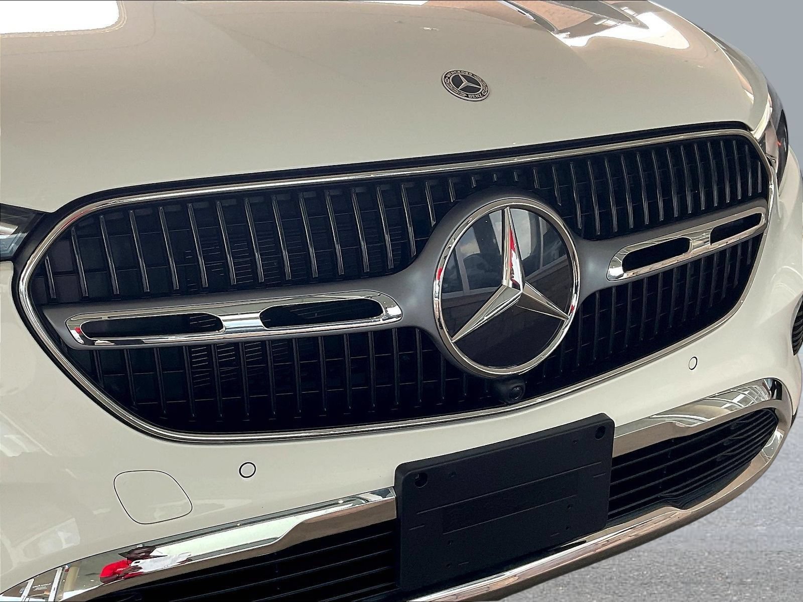 Used 2024 Mercedes-Benz GLC 300 4MATIC image 34