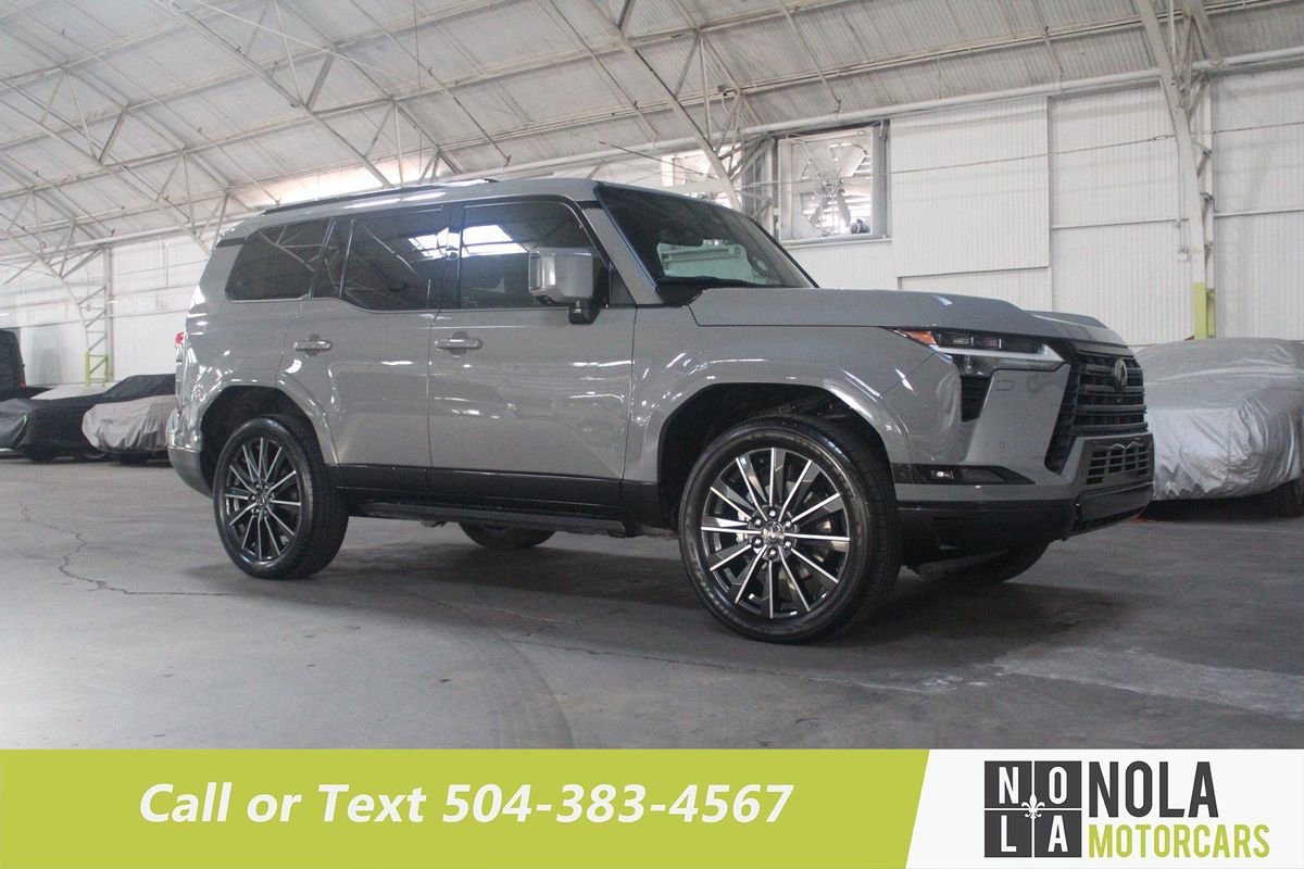 Used 2024 Lexus GX 550 image 8