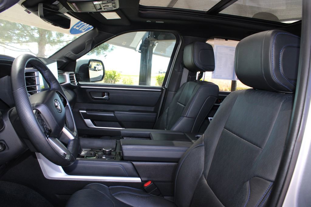 Used 2023 Toyota Tundra Platinum AWD/4WD image 9