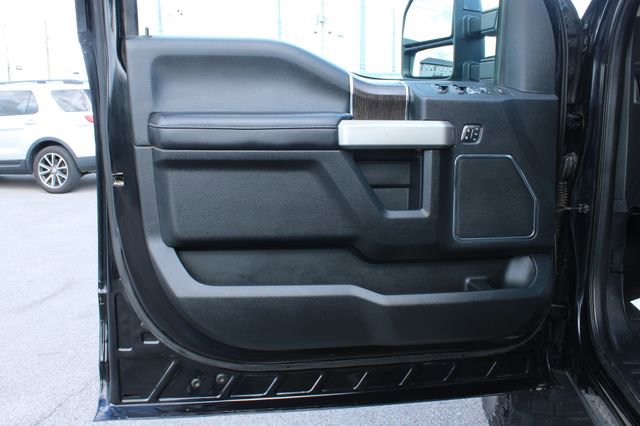Used 2020 Ford F250 Lariat AWD/4WD image 10