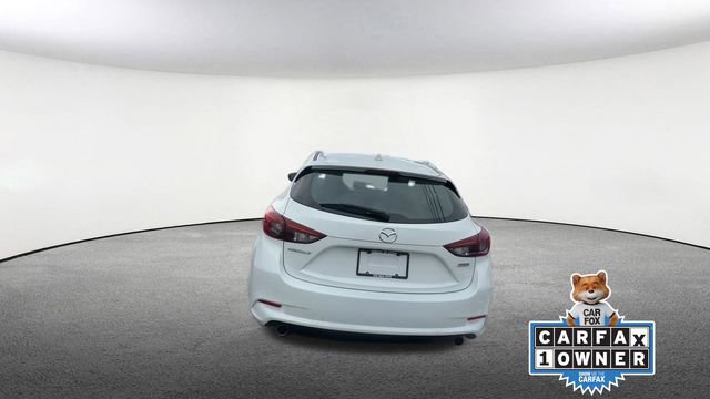 Used 2017 MAZDA MAZDA3 Grand Touring image 8