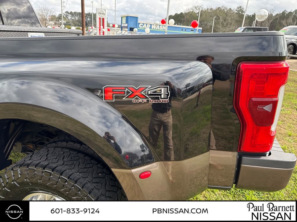 Used 2017 Ford F350 King Ranch w/ King Ranch Ultimate Package image 14