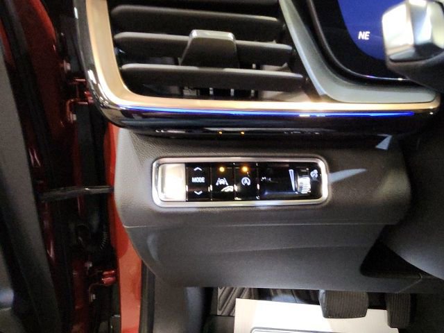 Certified 2024 Buick Envision Avenir image 20