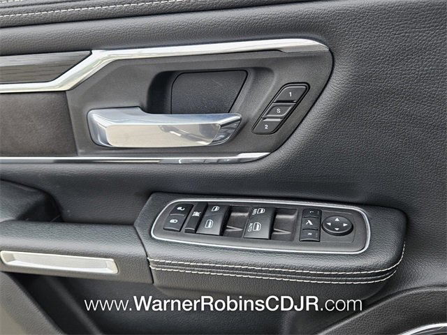 Used 2024 RAM 1500 Laramie image 33