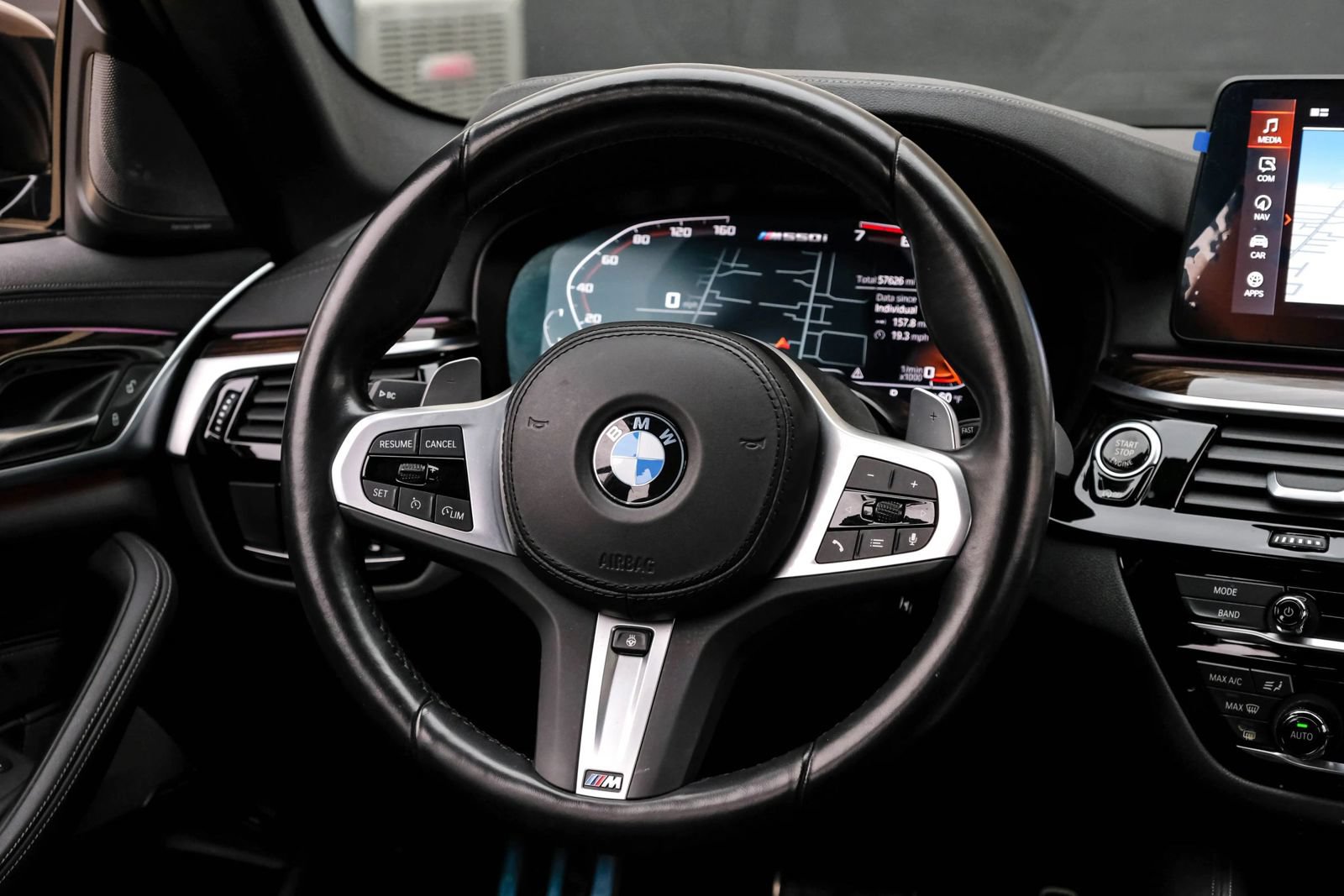 Used 2023 BMW M550i xDrive w/ Executive Package AWD/4WD image 26
