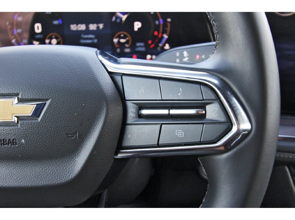Used 2025 Chevrolet Tahoe LT RWD image 17