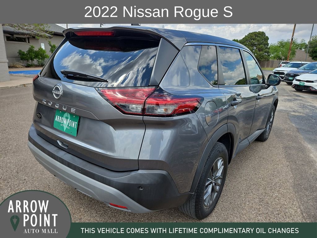 Used 2022 Nissan Rogue S FWD image 11