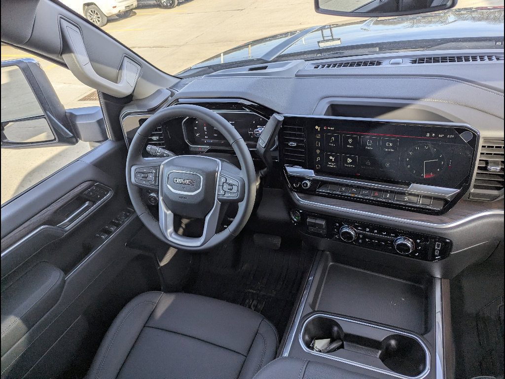 New 2026 GMC Sierra 2500 SLT w/ SLT Convenience Package AWD/4WD image 18