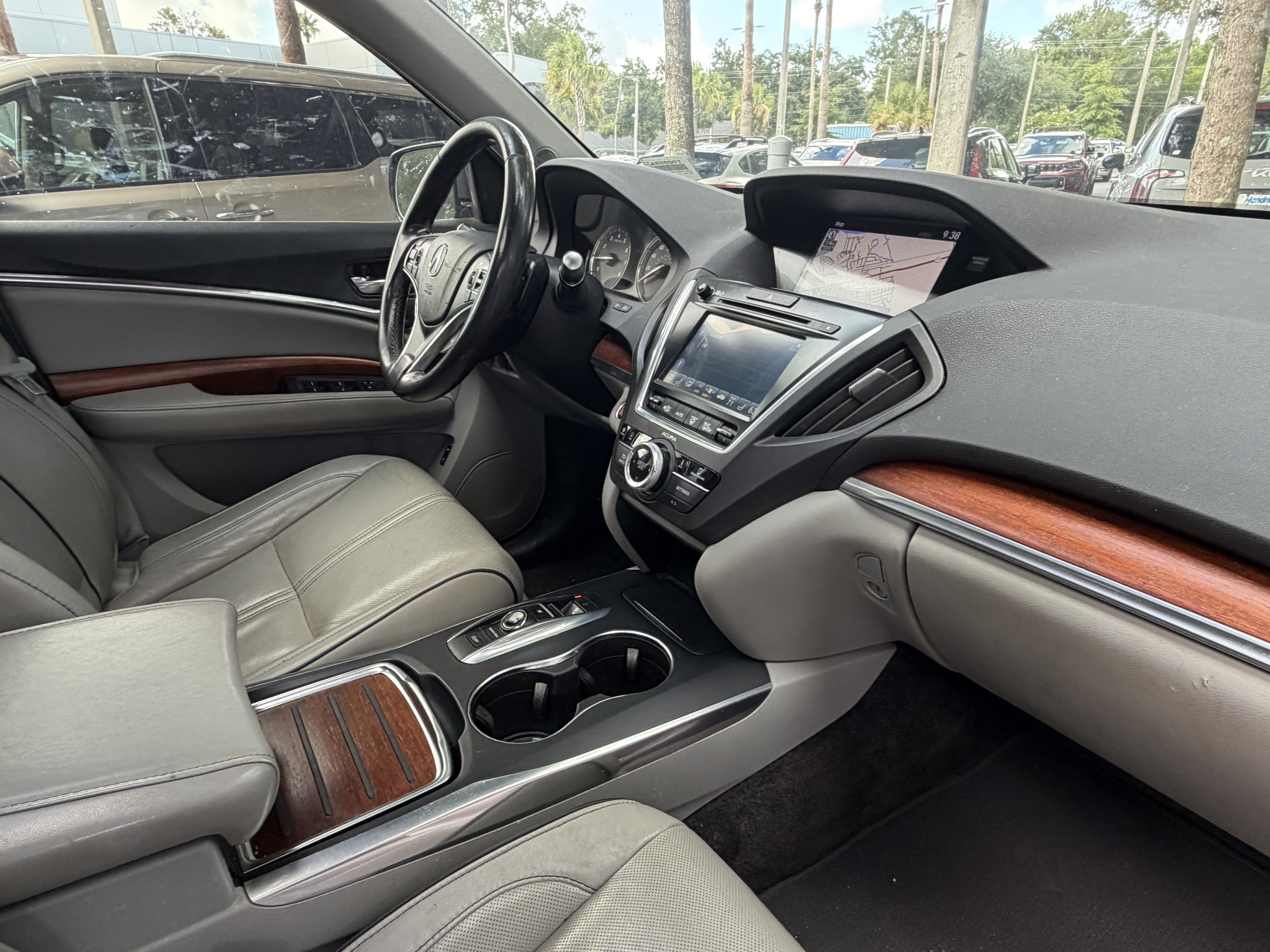 Used 2018 Acura MDX FWD w/ Advance Package image 46