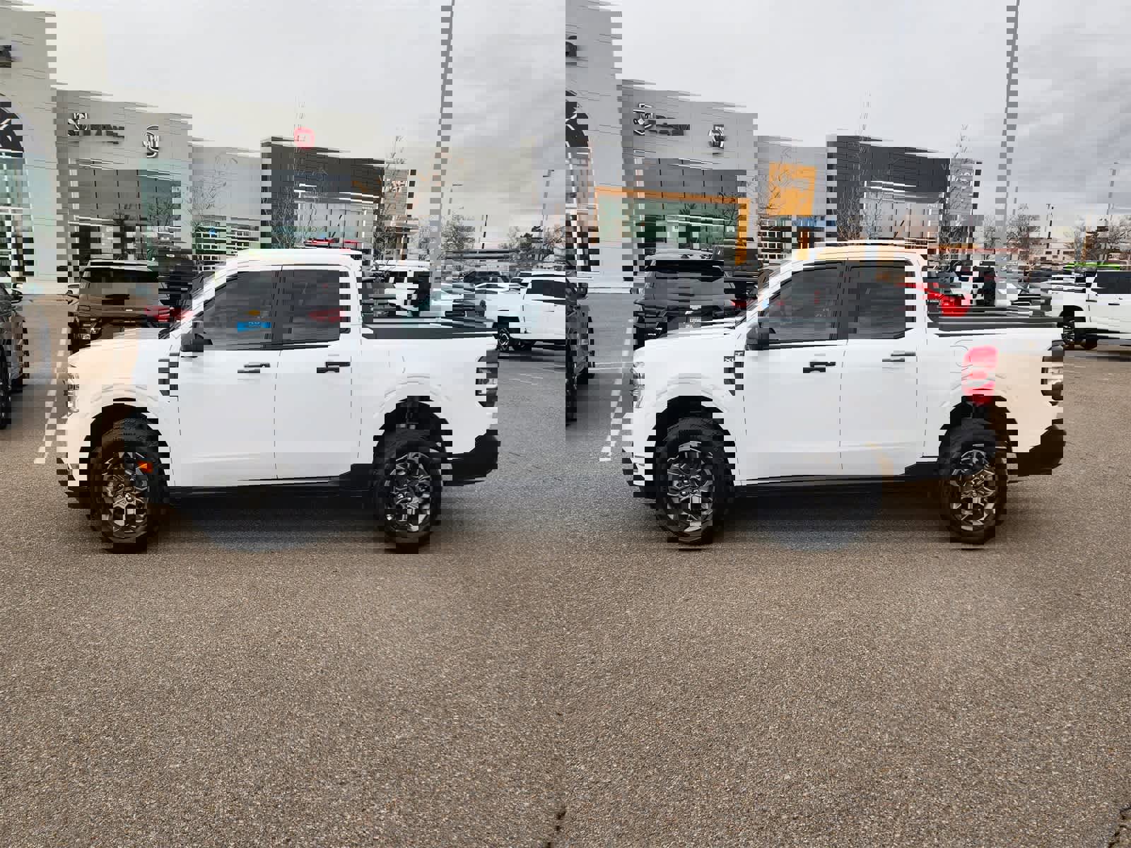 Used 2024 Ford Maverick XLT image 8