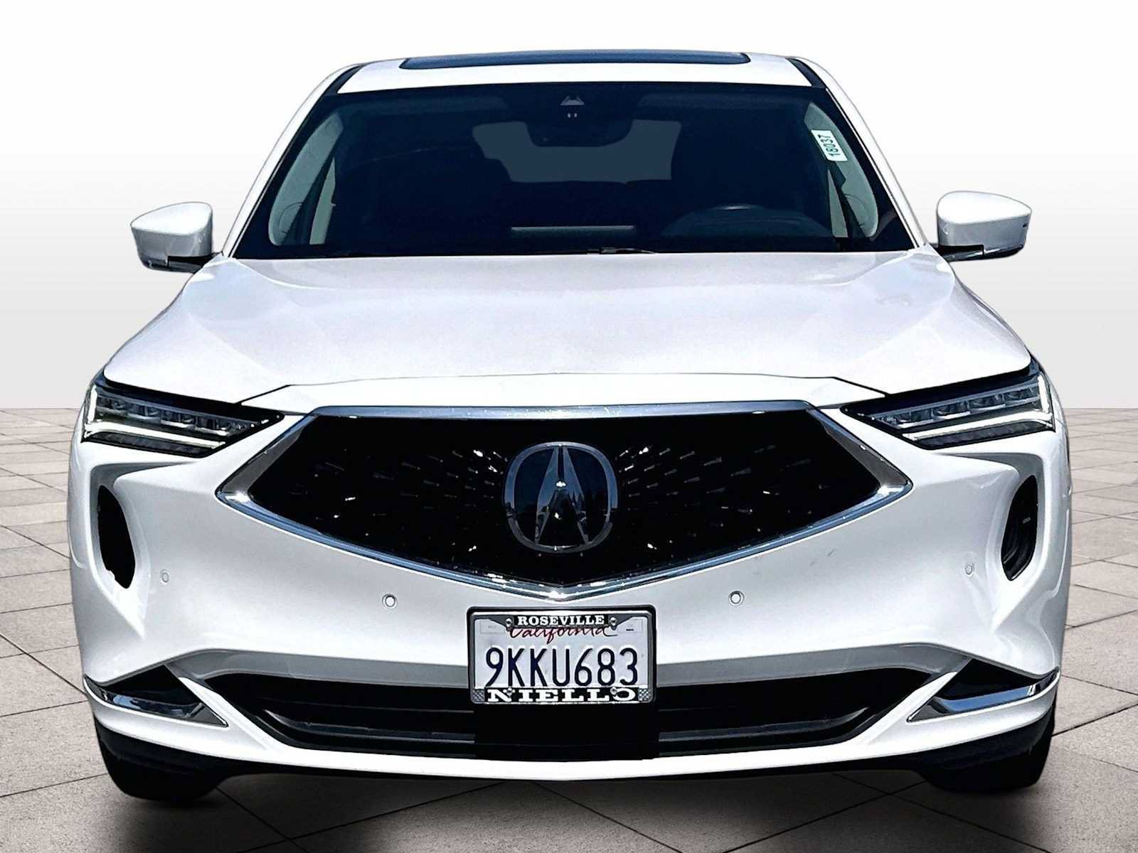 Used 2024 Acura MDX w/ Technology Package AWD/4WD image 3