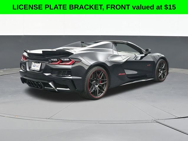 Used 2023 Chevrolet Corvette Z06 RWD image 16