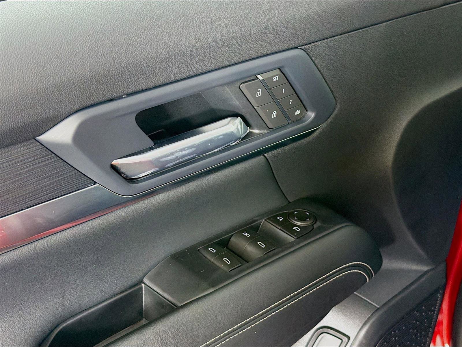 New 2026 GMC Terrain Elevation w/ Elevation Premium Package image 19