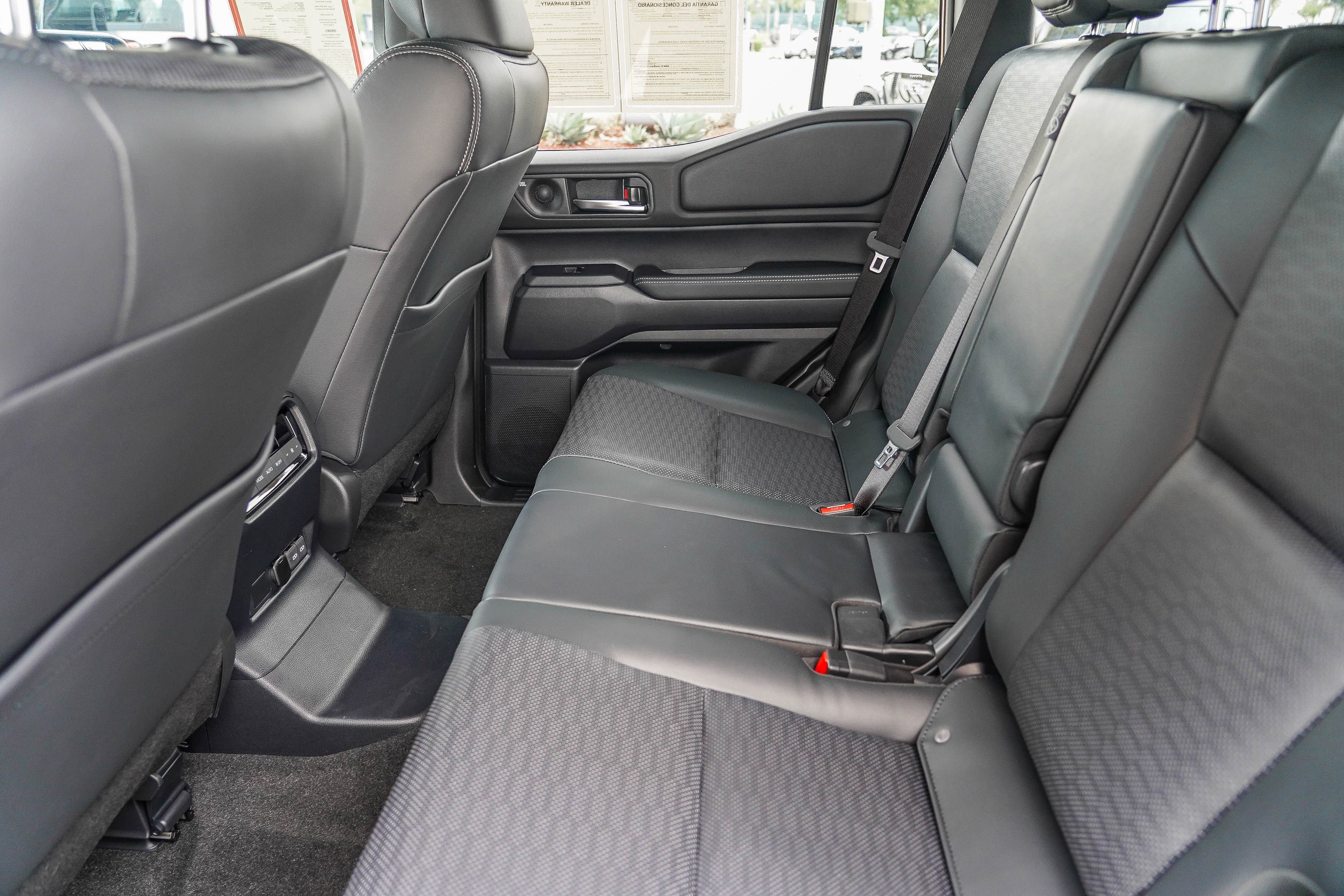 Certified 2024 Toyota Land Cruiser image 20