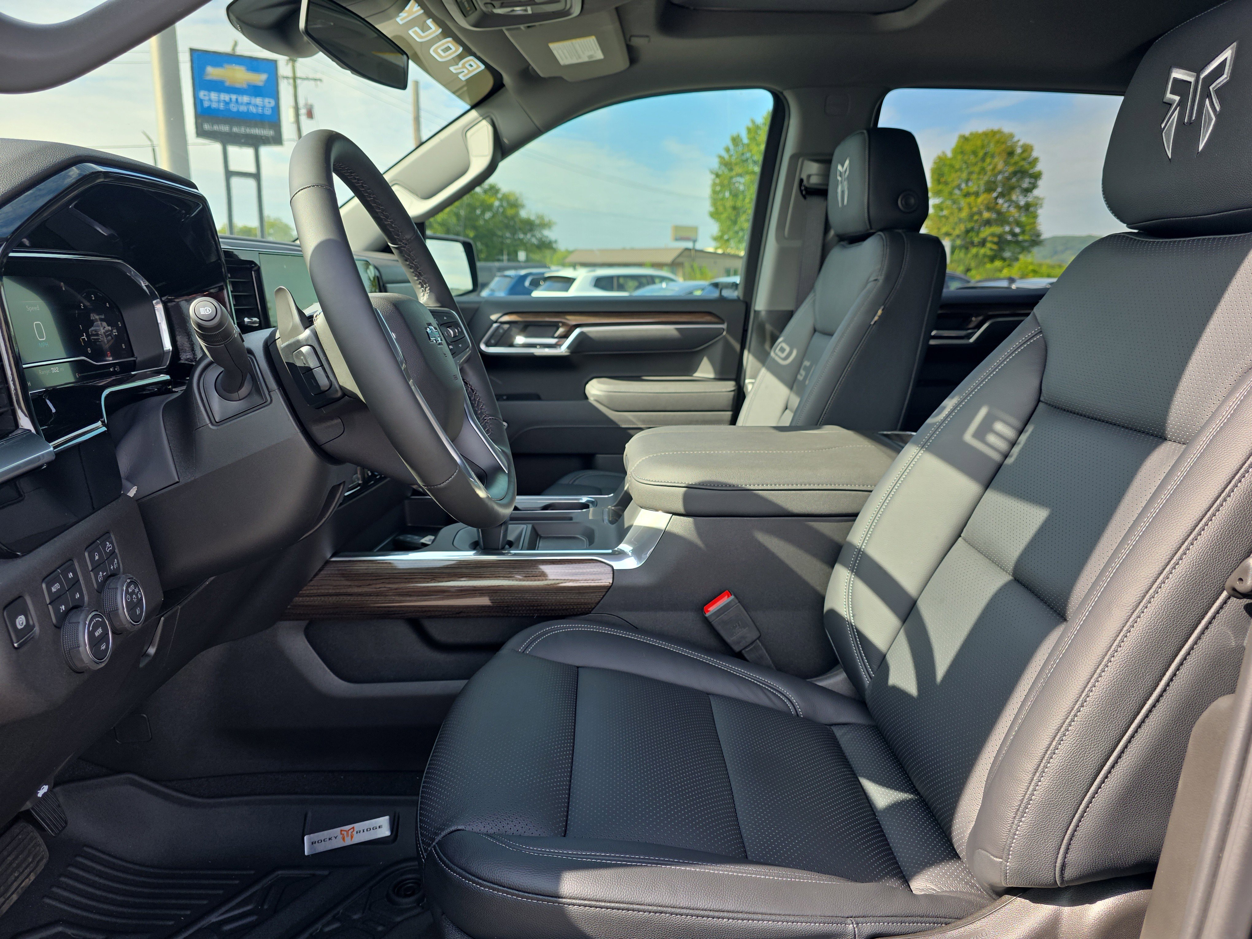 New 2025 Chevrolet Silverado 1500 RST image 11