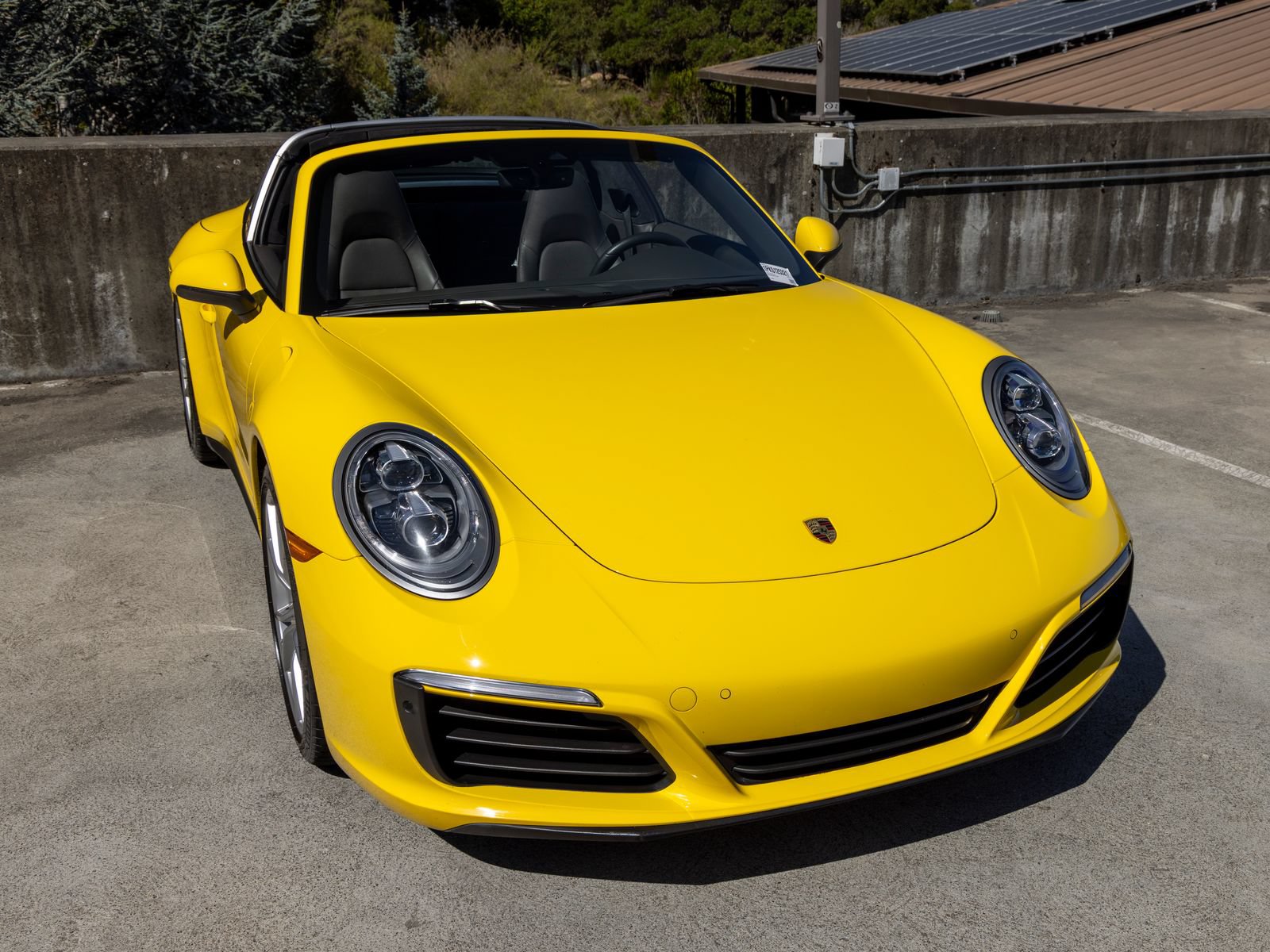 Certified 2019 Porsche 911 Targa 4S AWD/4WD image 15