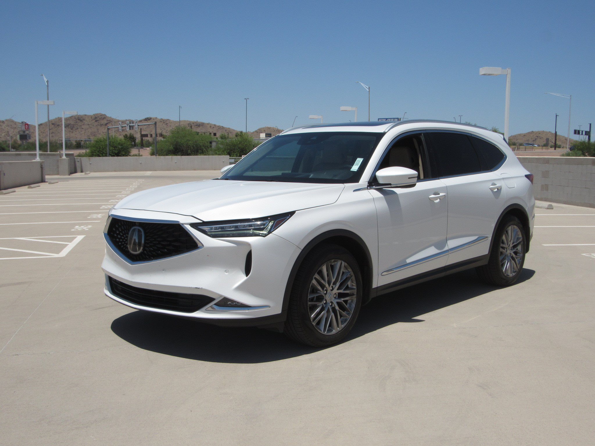 Used 2023 Acura MDX SH-AWD w/ Advance Package image 1