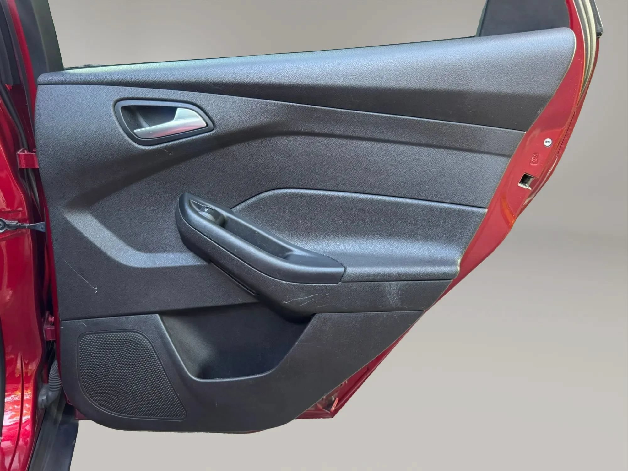 Used 2017 Ford Focus SE FWD image 19