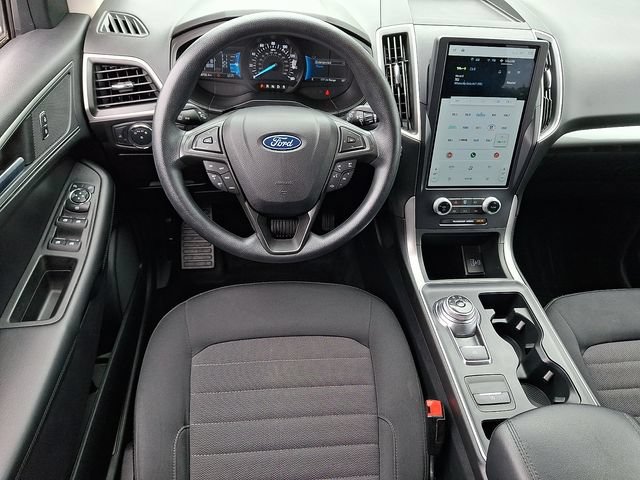 Used 2022 Ford Edge SE w/ Black Appearance Package AWD/4WD image 13