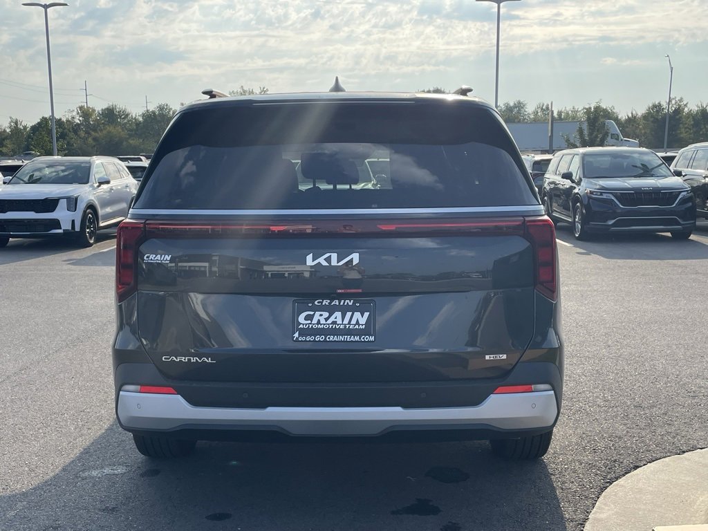 New 2026 Kia Carnival EX image 6