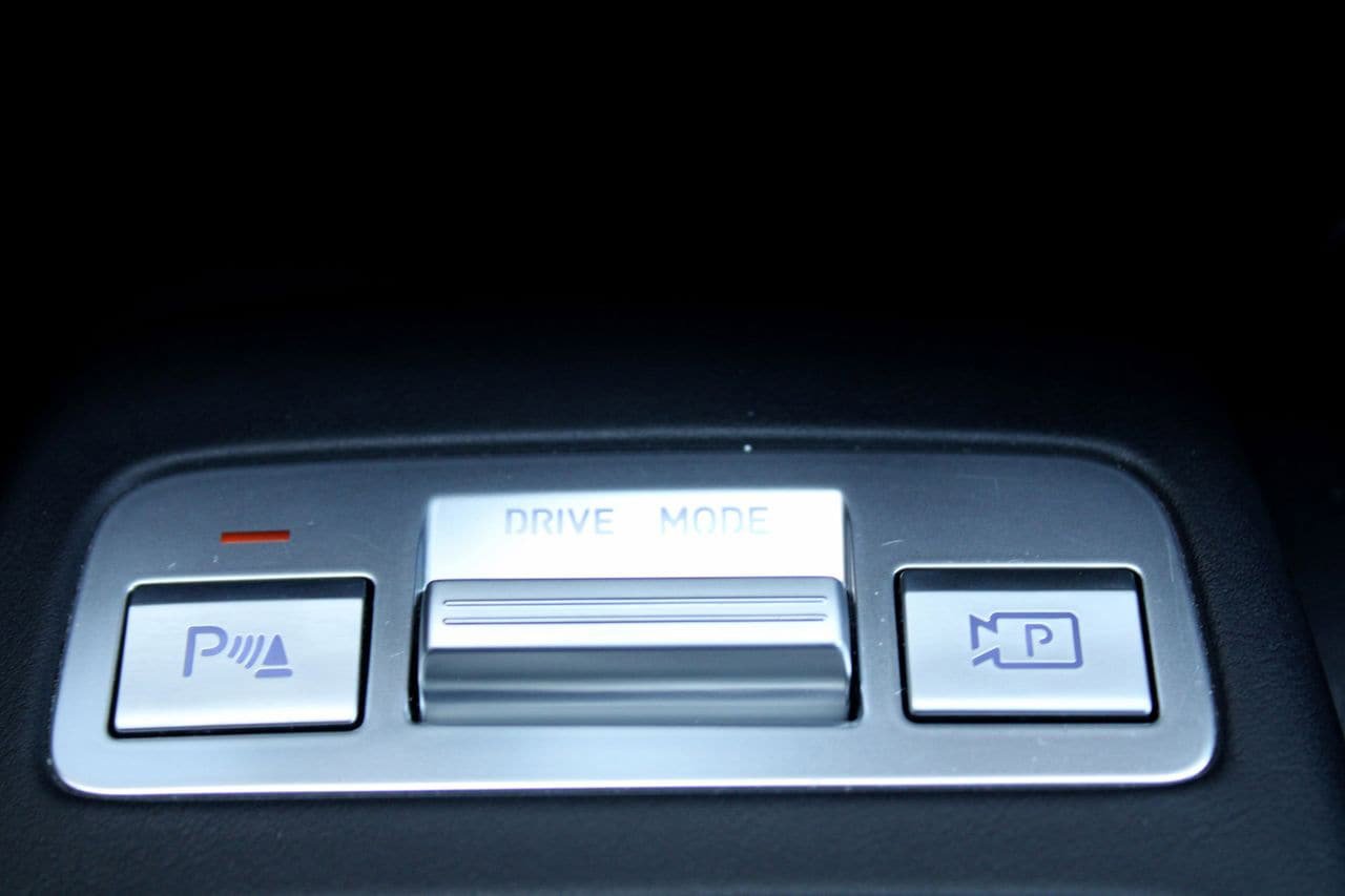 Used 2025 Genesis GV70 2.5T AWD/4WD image 25