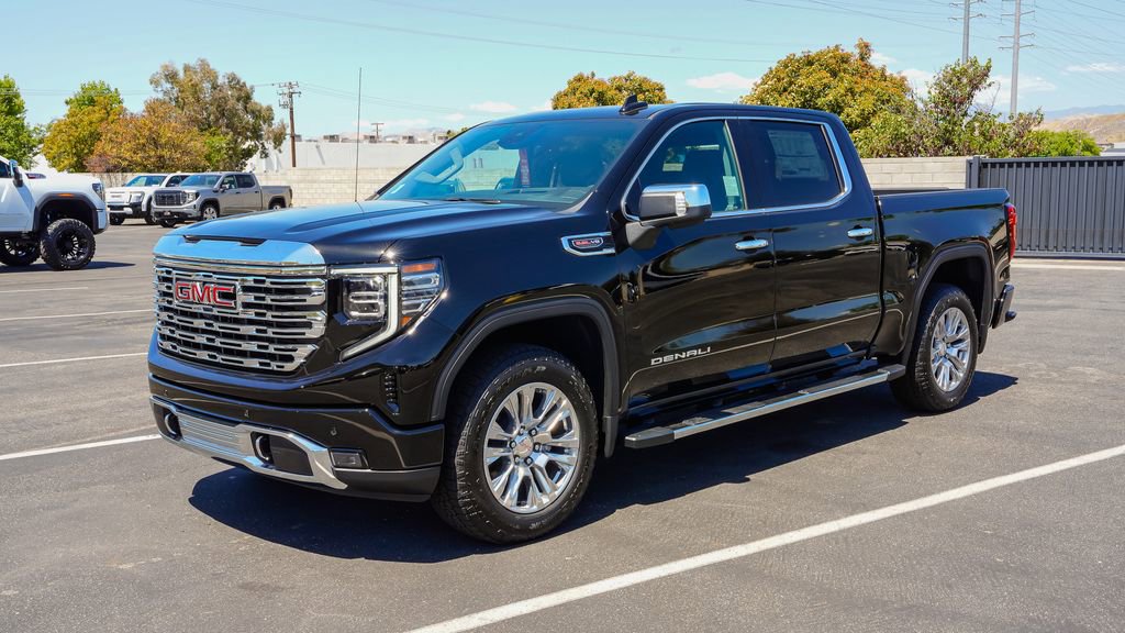 New 2026 GMC Sierra 1500 Denali w/ Technology Package AWD/4WD image 3