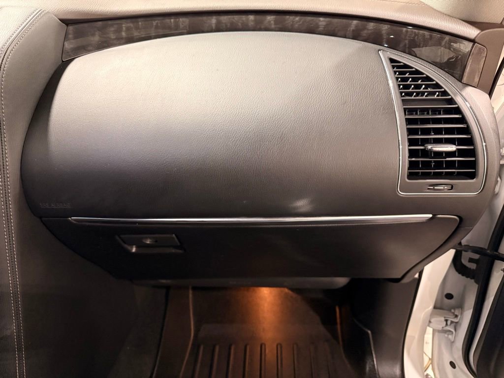 Used 2023 Nissan Armada Platinum w/ Captain's Chairs Package image 31