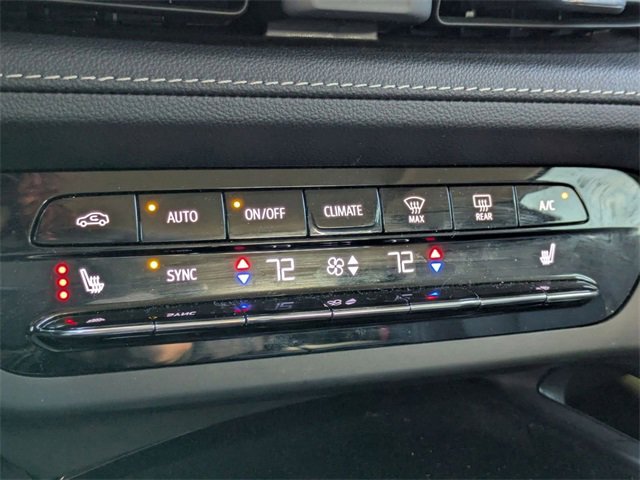 Used 2023 Buick Envision Essence w/ Sport Touring Package image 22