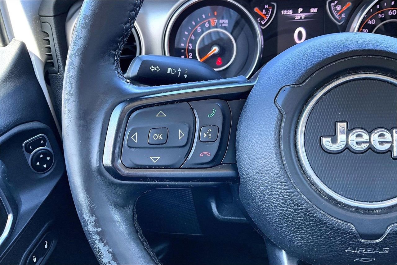 Certified 2018 Jeep Wrangler Unlimited Sport S image 25