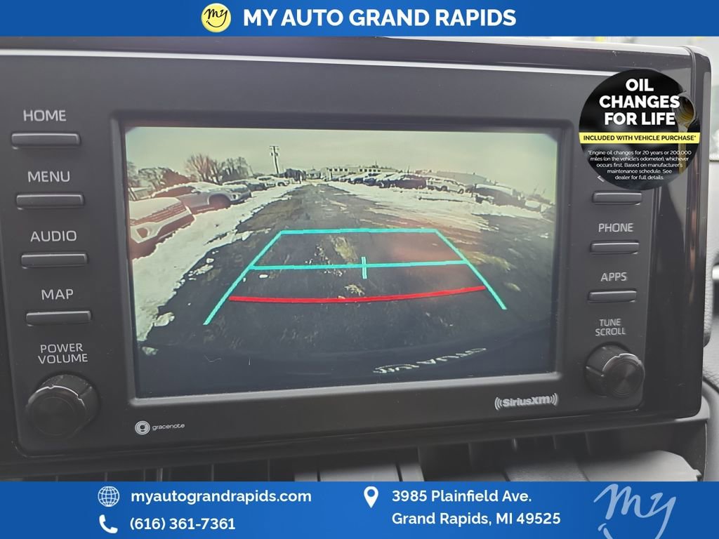 Used 2021 Toyota RAV4 XLE image 21