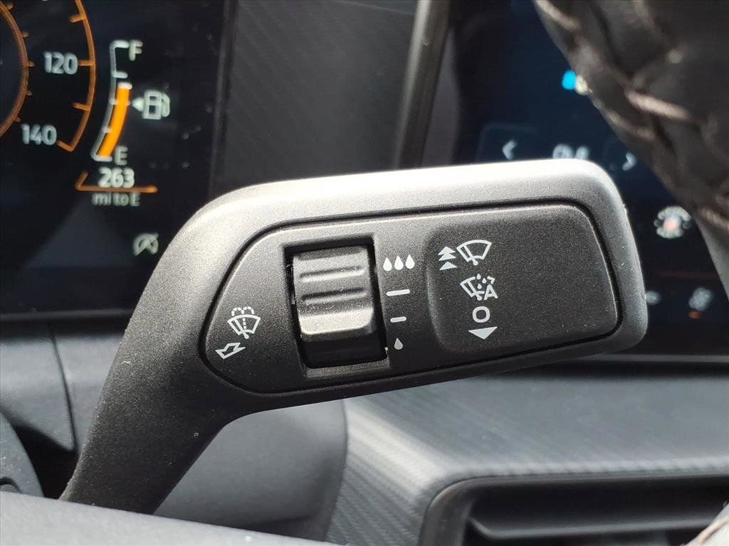 Used 2024 Ford Mustang Coupe image 22